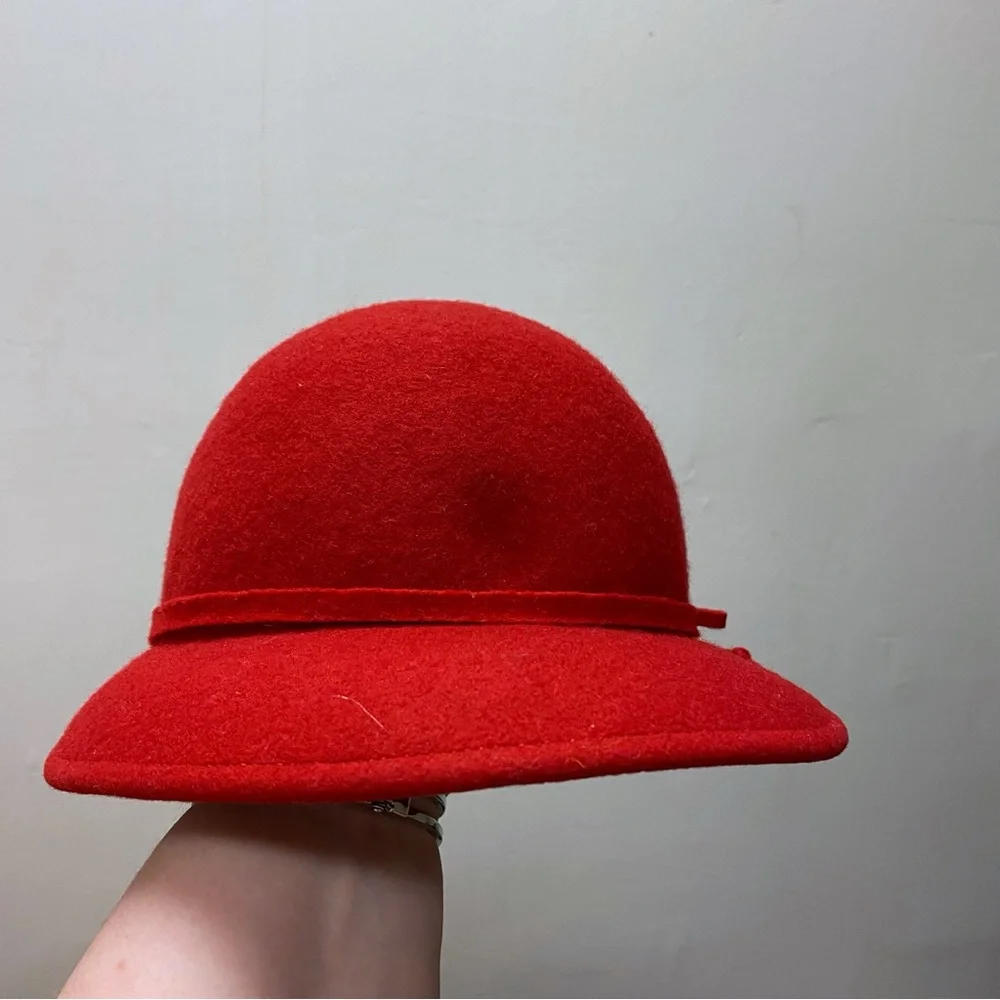 Vintage Red Lancaster Wool Felt Cloche Hat - Picture 5 of 11
